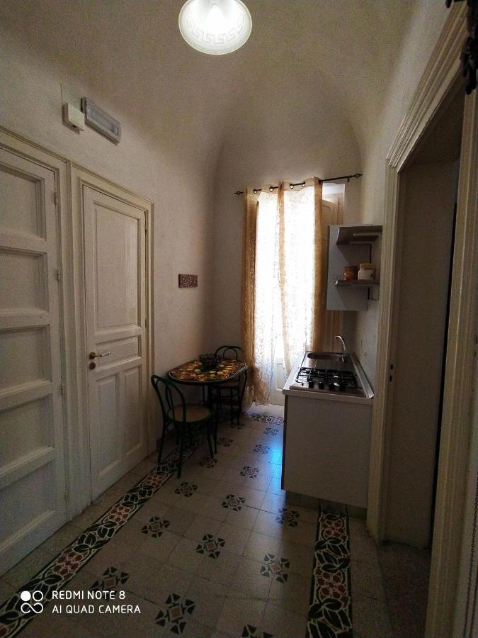 Agli Antichi Quartieri Apartments & Room 阿尔卡莫 外观 照片