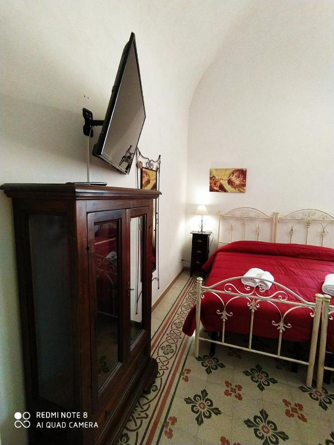 Agli Antichi Quartieri Apartments & Room 阿尔卡莫 外观 照片